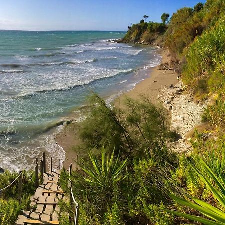 Blue Sky Cottage, Kanouli Beach Halikounas Dış mekan fotoğraf
