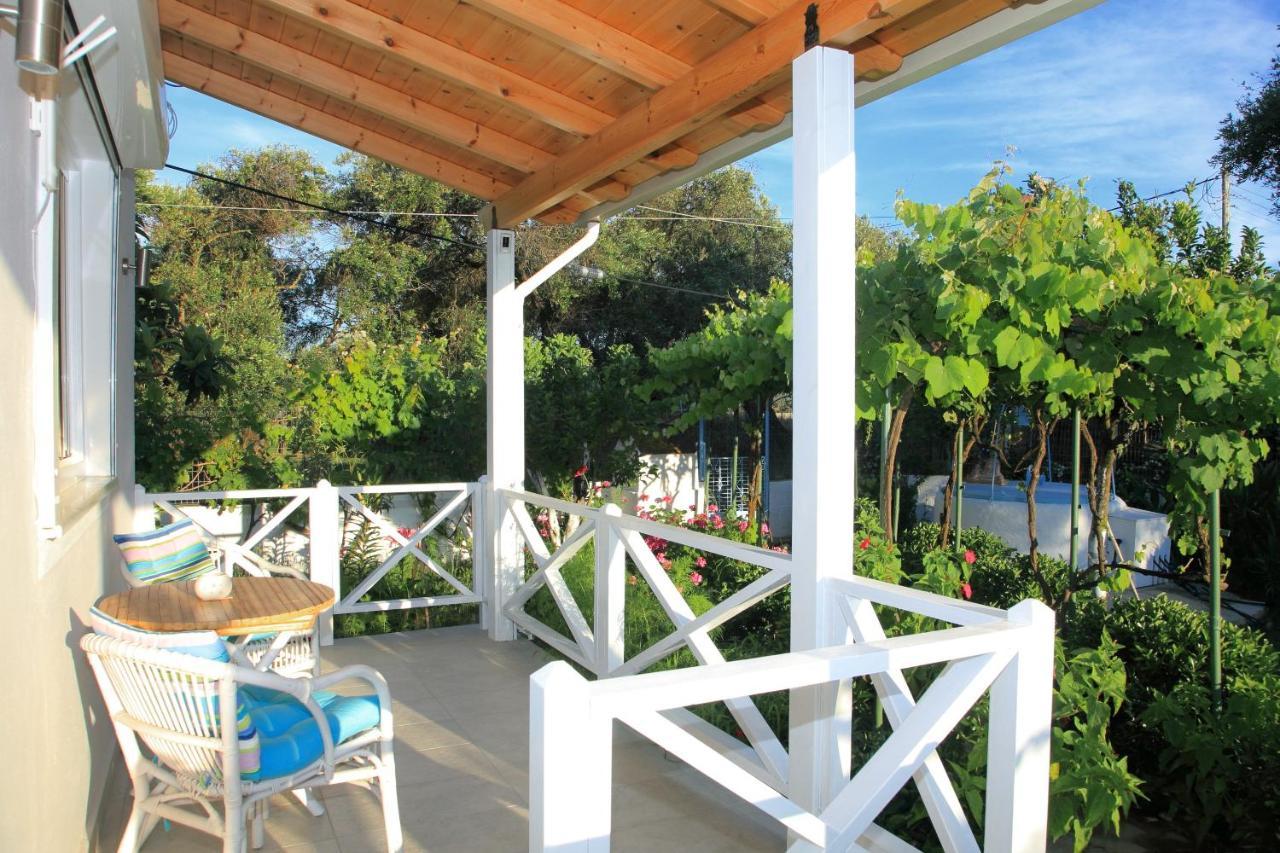 Blue Sky Cottage, Kanouli Beach Halikounas Dış mekan fotoğraf